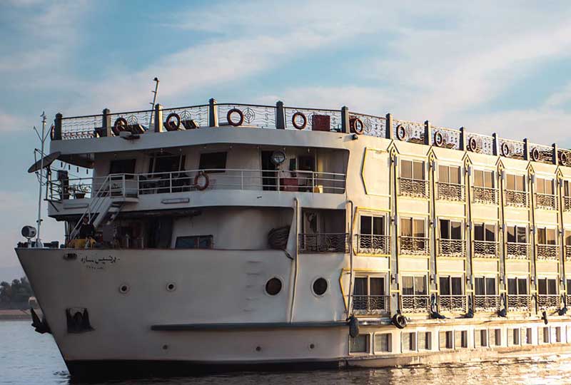 Nile Cruise Excludes Sightseeing 